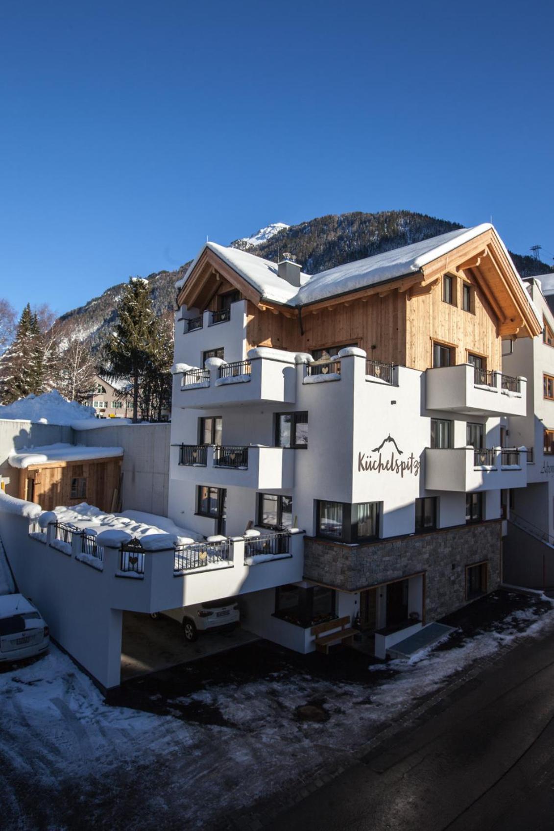 Haus Kuechelspitz Bed and Breakfast Ischgl Exteriör bild